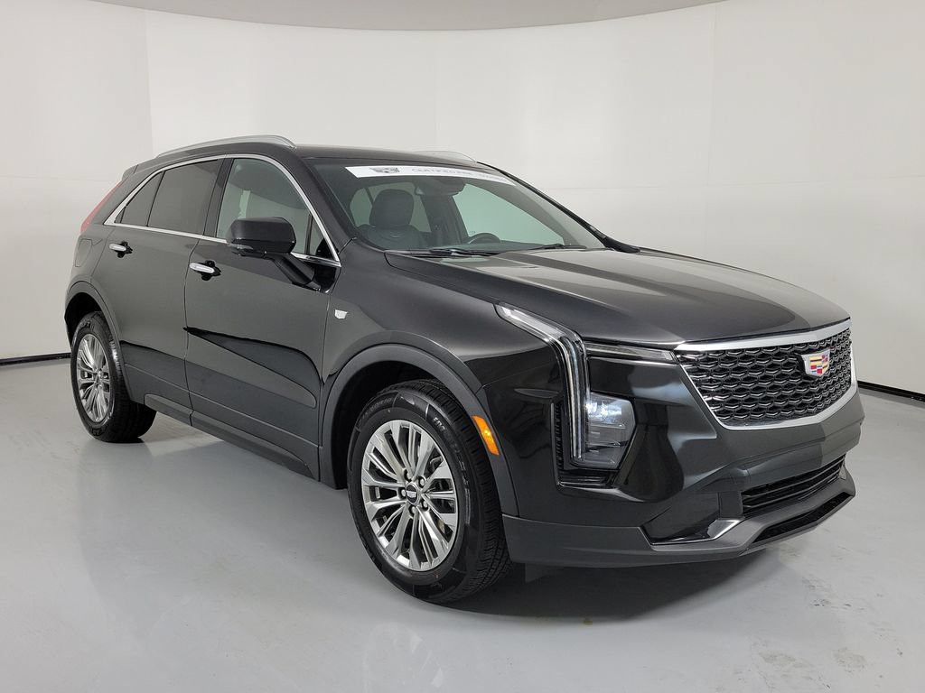 Certified 2025 Cadillac XT4 Premium Luxury FWD image 1