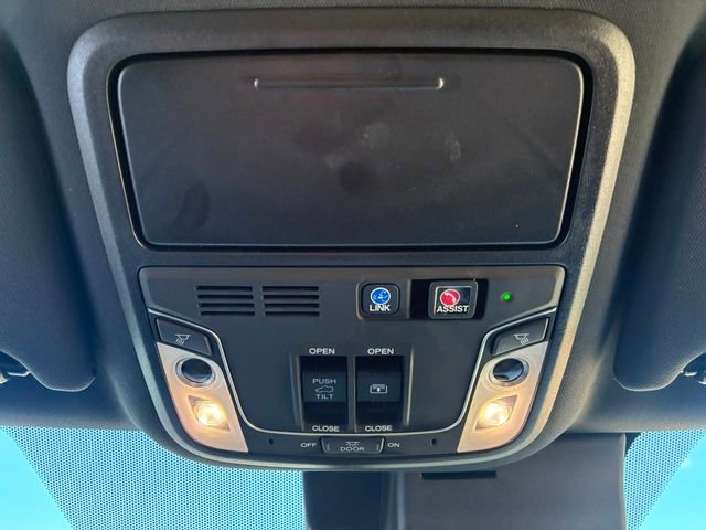 Used 2022 Honda Pilot Black Edition image 29