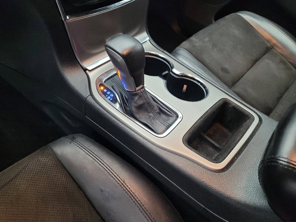 Used 2019 Jeep Grand Cherokee Altitude RWD image 26