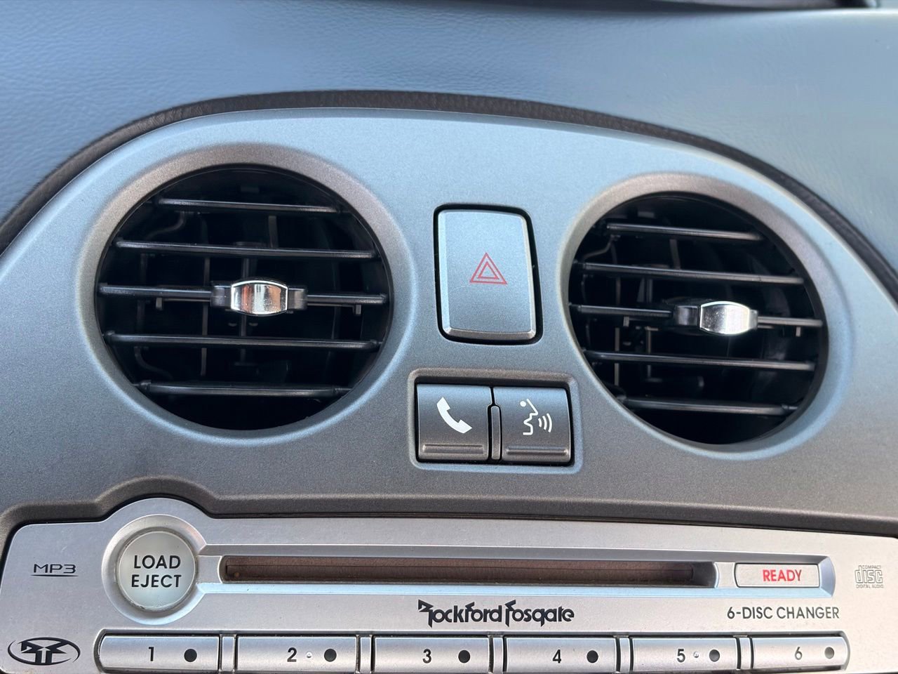 Used 2010 Mitsubishi Eclipse GT FWD image 21