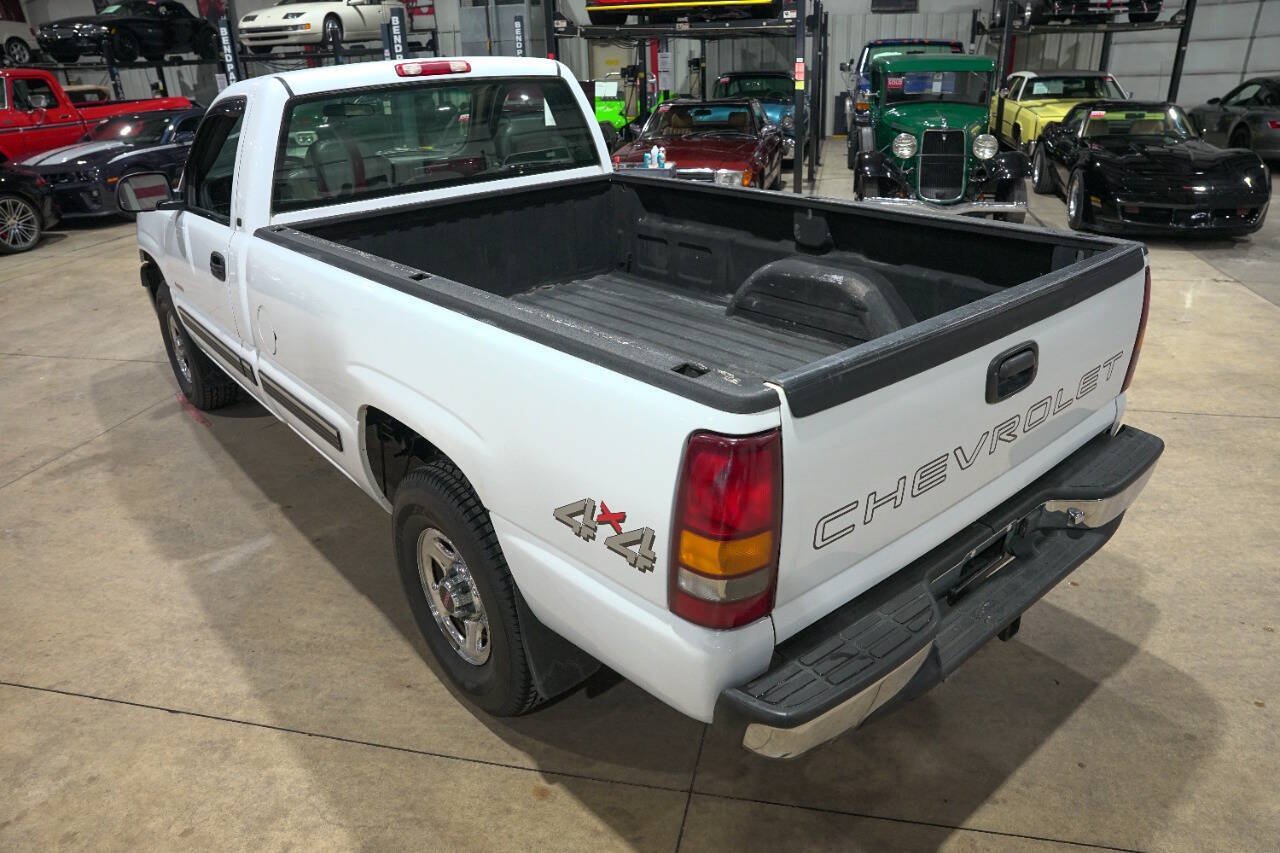 Used 2000 Chevrolet Silverado 1500 4x4 Regular Cab w/ Exterior Appearance Pkg image 16