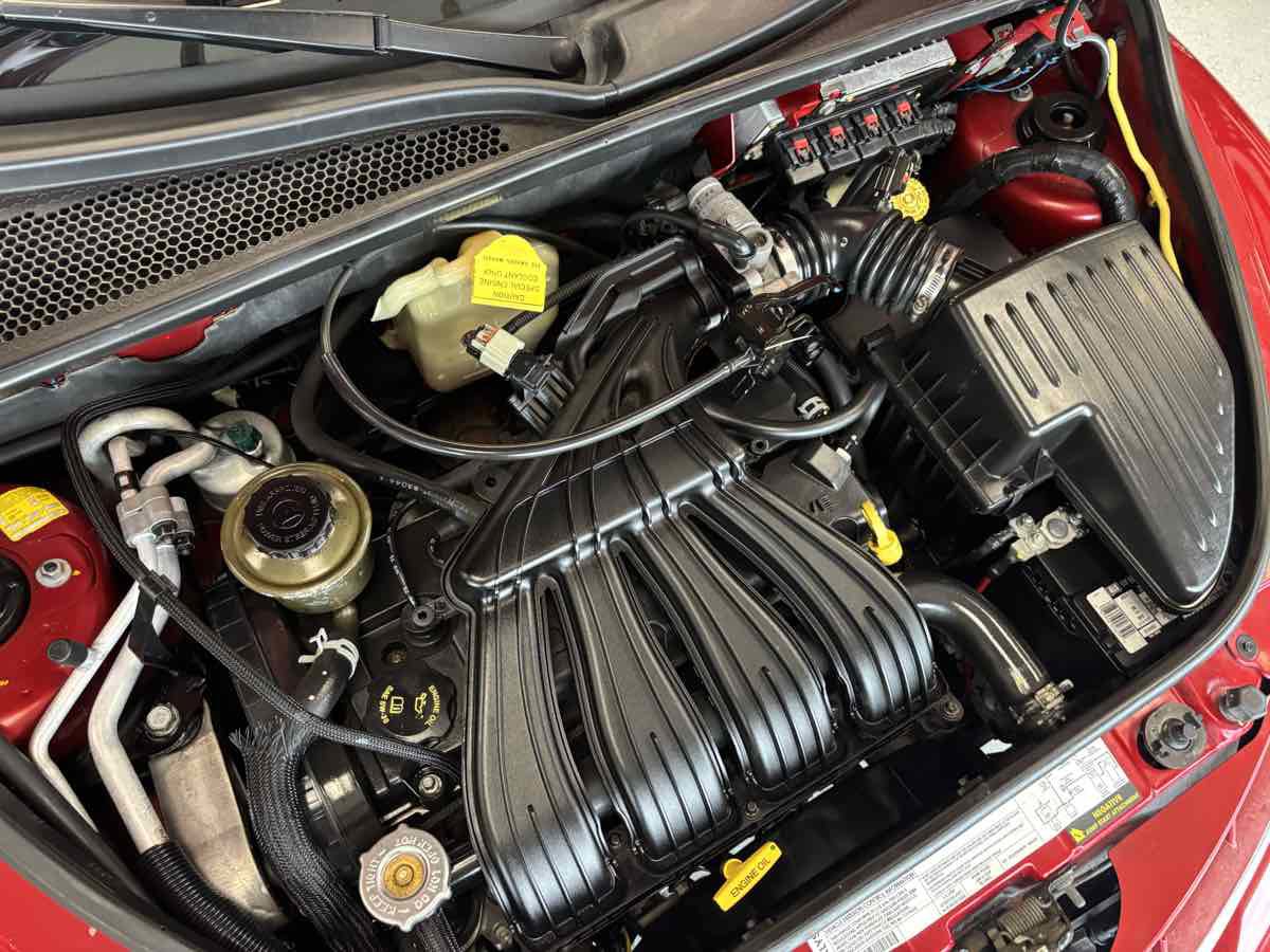 Used 2006 Chrysler PT Cruiser FWD image 26