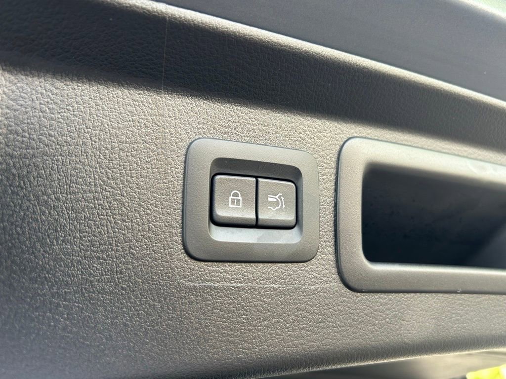 Used 2023 MAZDA CX-50 AWD 2.5 S w/ Cargo Package image 30