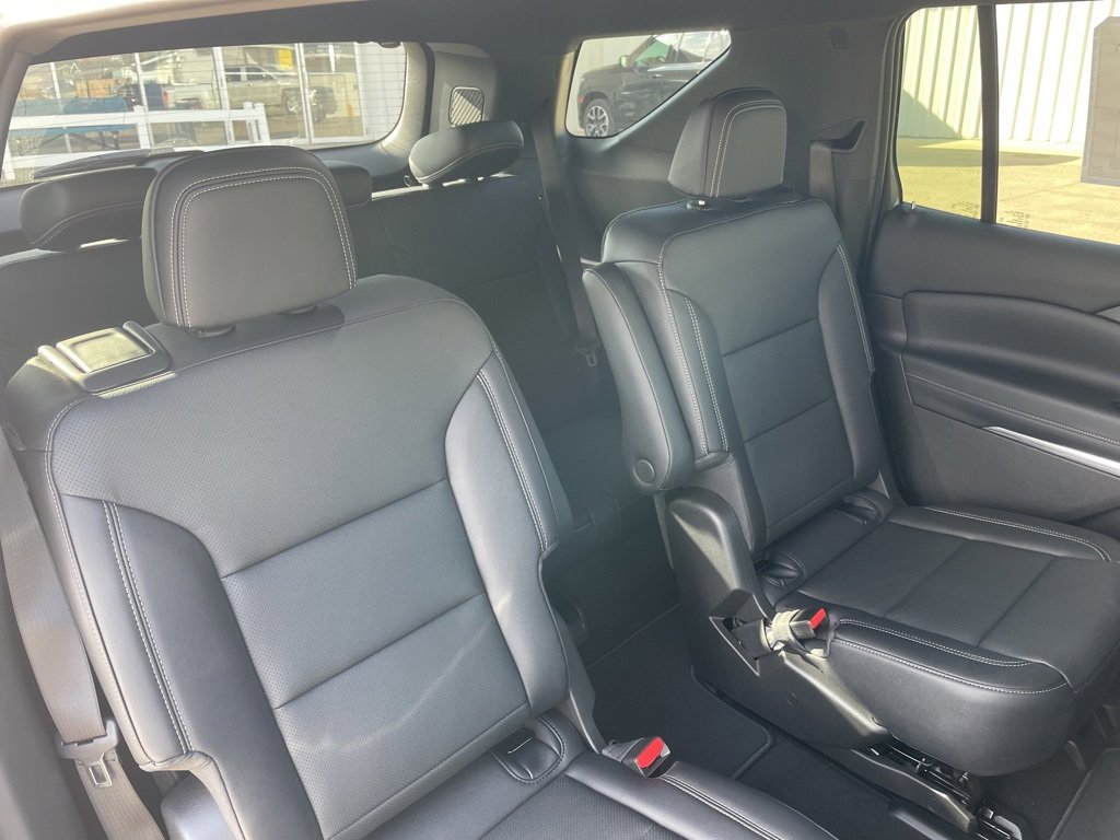 New 2026 Chevrolet Traverse LT w/ Midnight/Sport Edition image 18