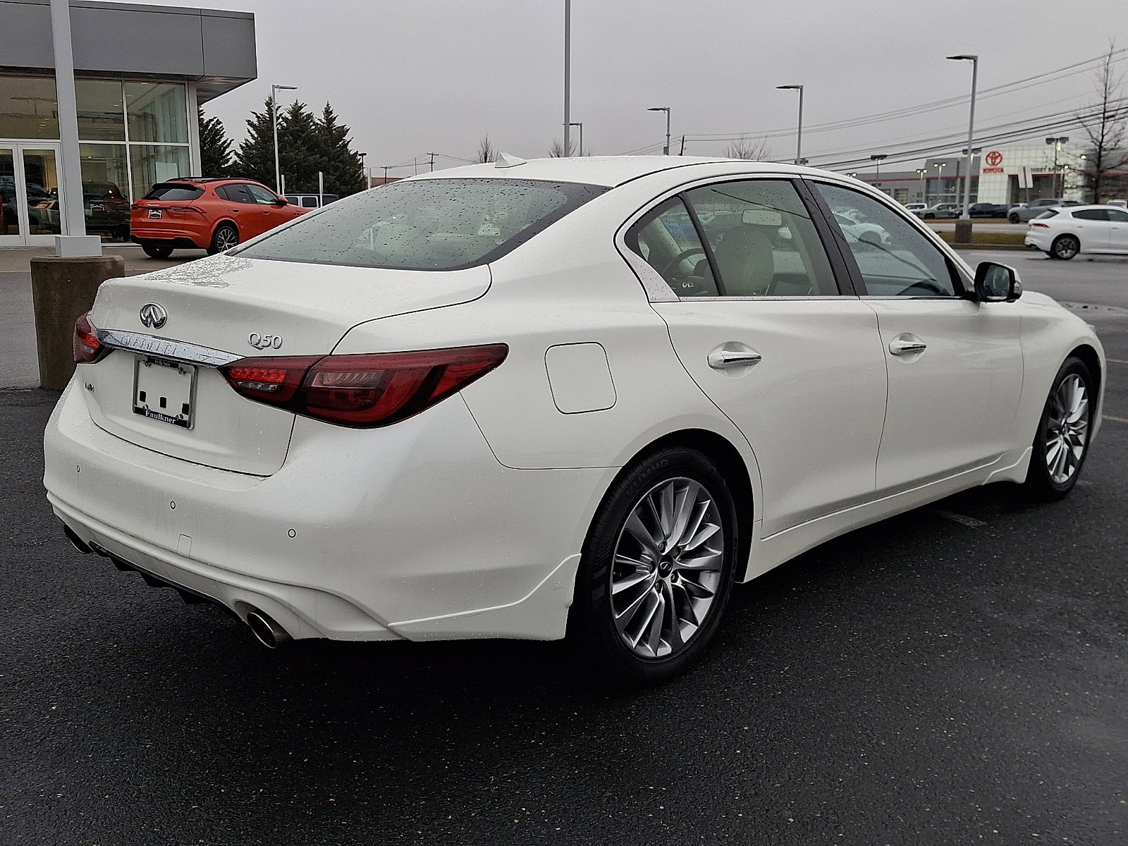 Certified 2022 INFINITI Q50 Luxe w/ Cargo Package image 6