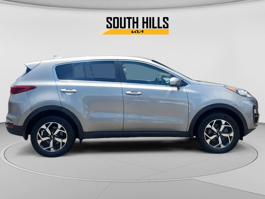 Used 2020 Kia Sportage LX AWD/4WD image 6
