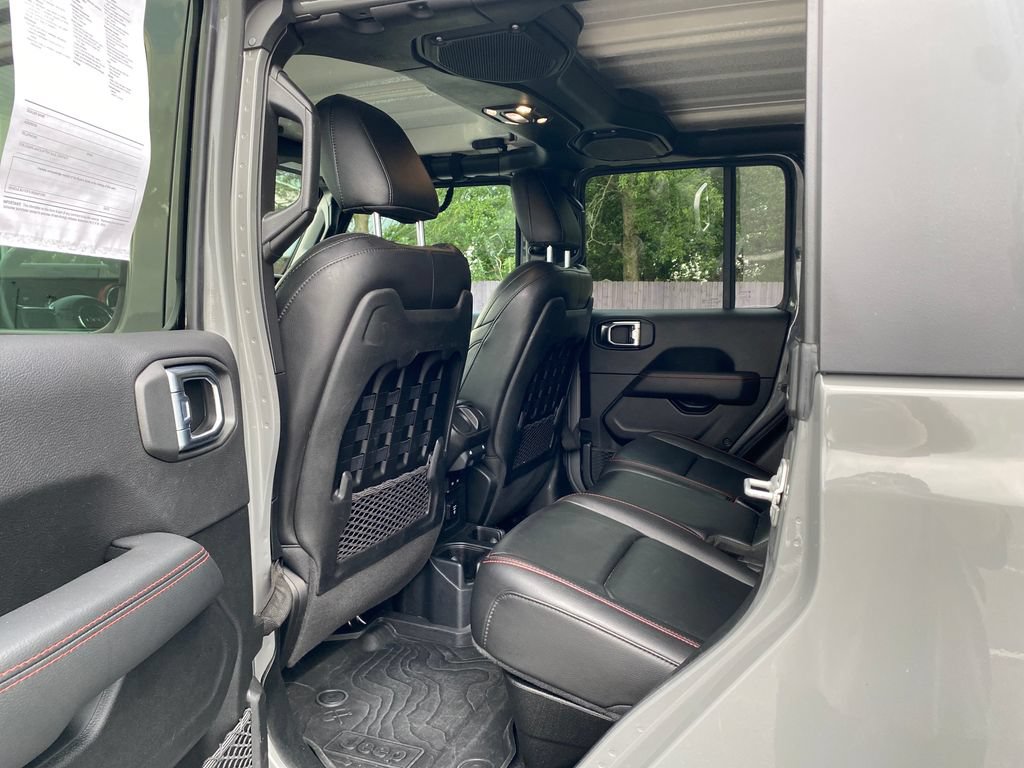 Used 2021 Jeep Gladiator Rubicon AWD/4WD image 18