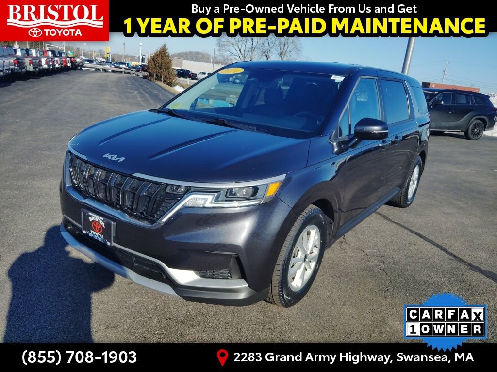 Used 2024 Kia Carnival LX image 3