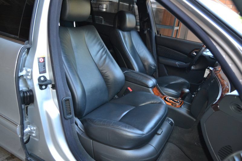 Used 2004 Mercedes-Benz S 500 4MATIC image 27