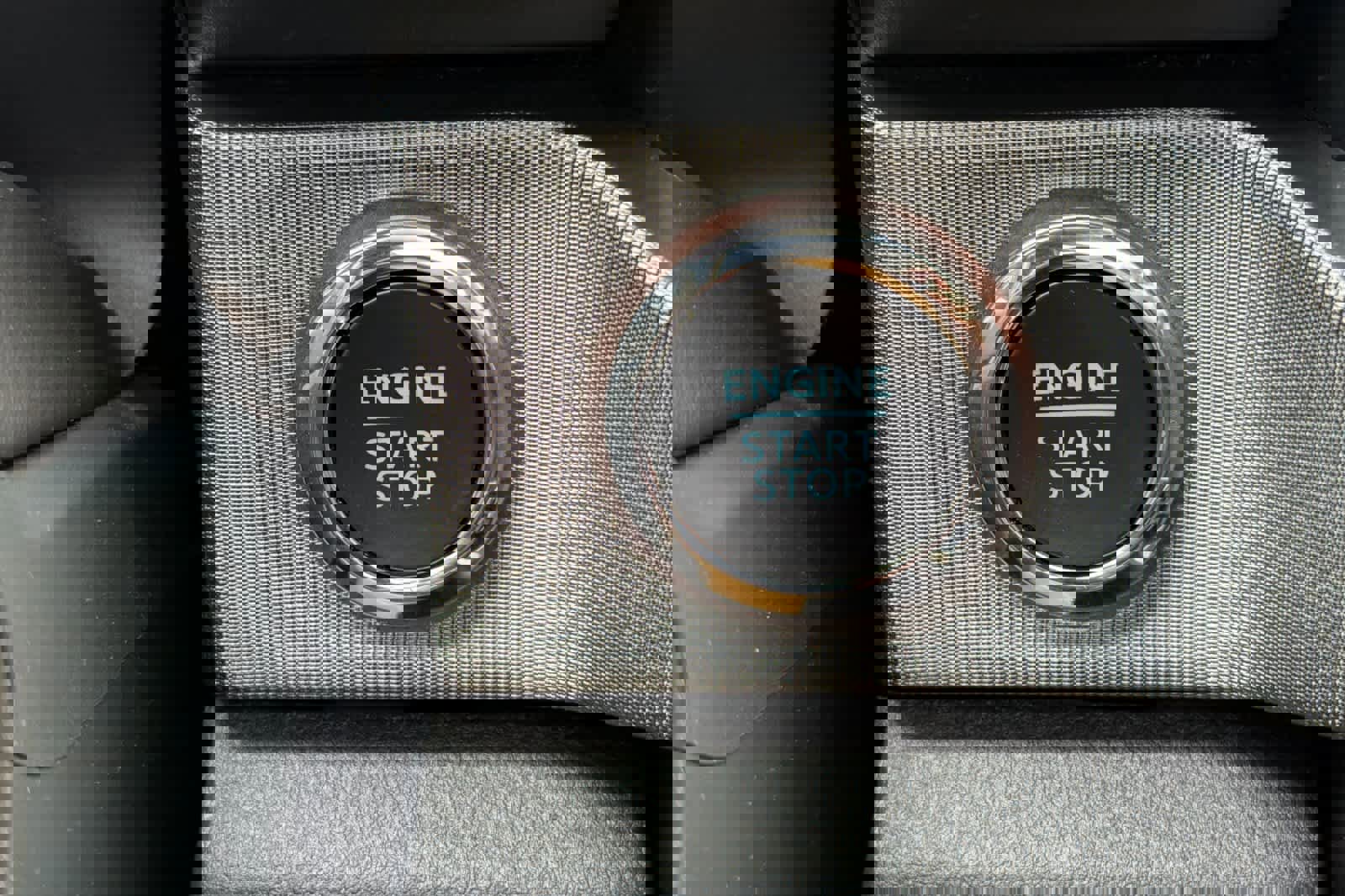 Used 2024 Ford F350 Platinum w/ FX4 Off-Road Package image 24