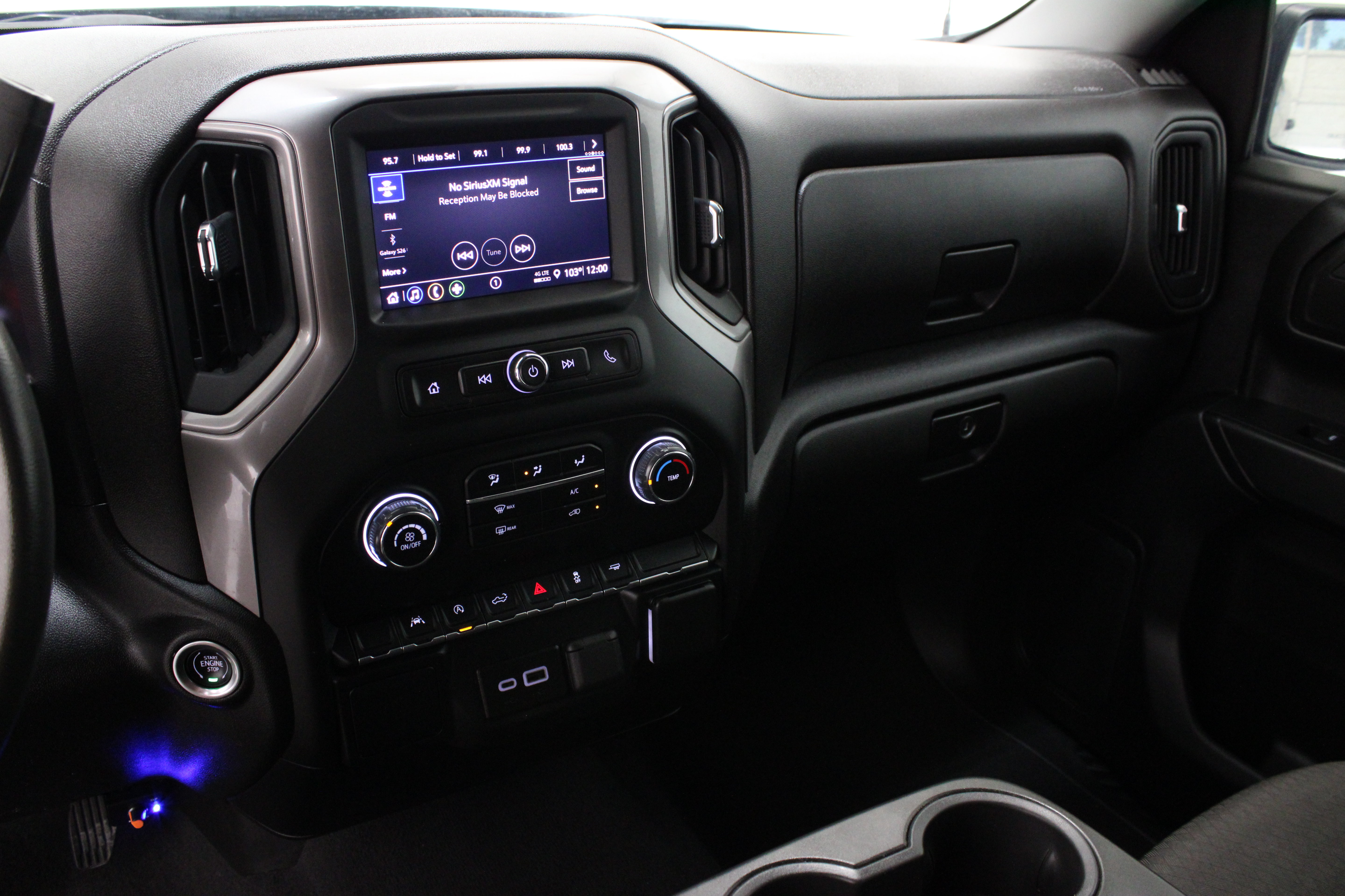 Used 2024 Chevrolet Silverado 1500 Custom RWD image 17