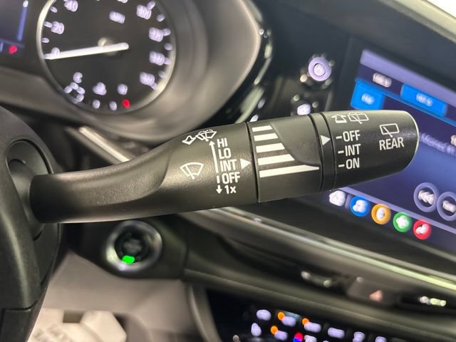 Used 2021 Buick Envision Preferred AWD/4WD image 10