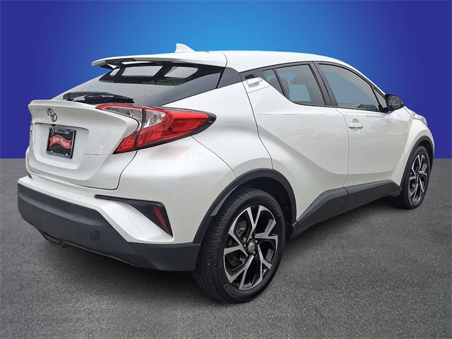 Used 2018 Toyota C-HR XLE image 4