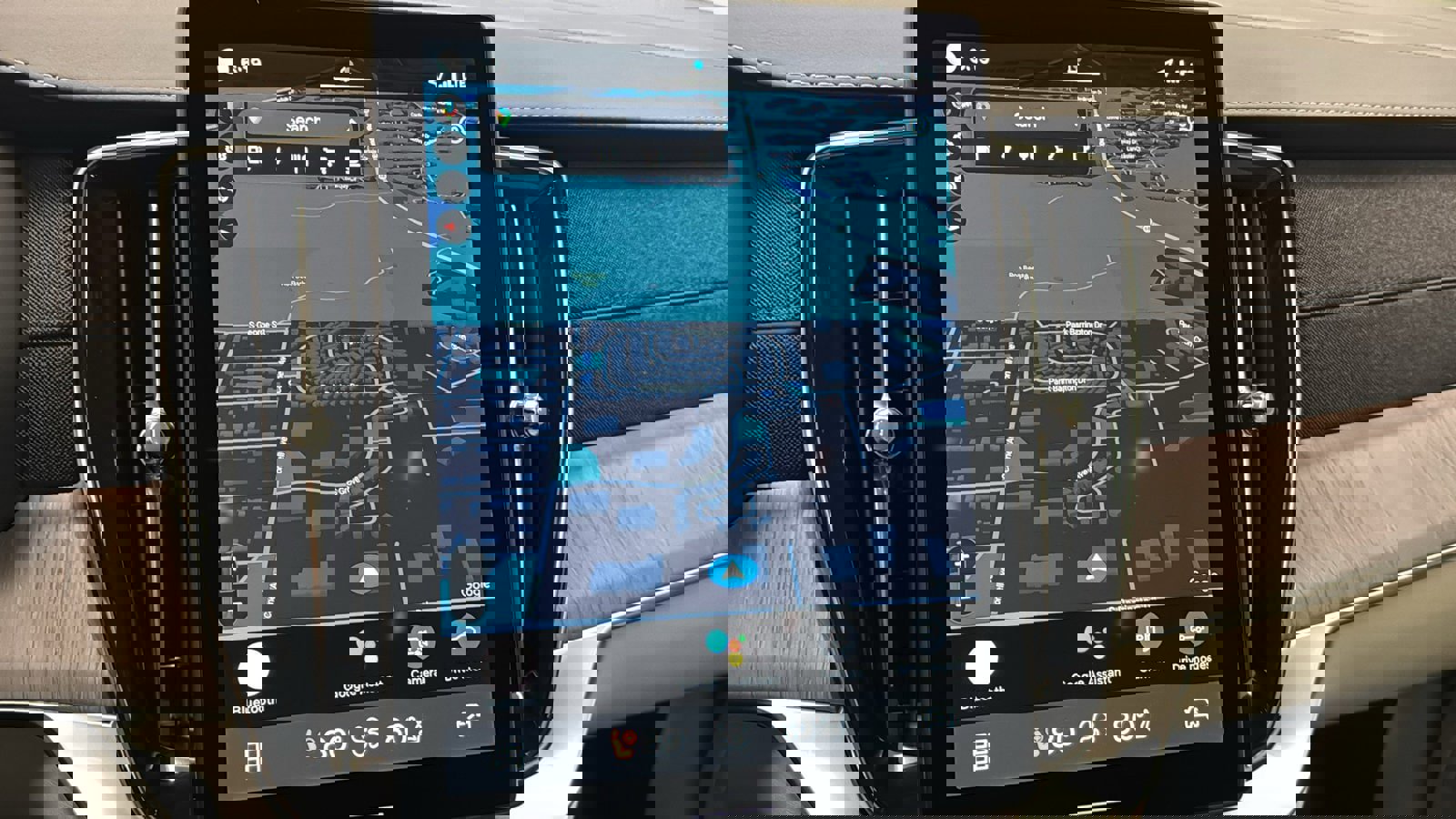 New 2026 Volvo XC90 T8 Ultra w/ Protection Package Premier image 16