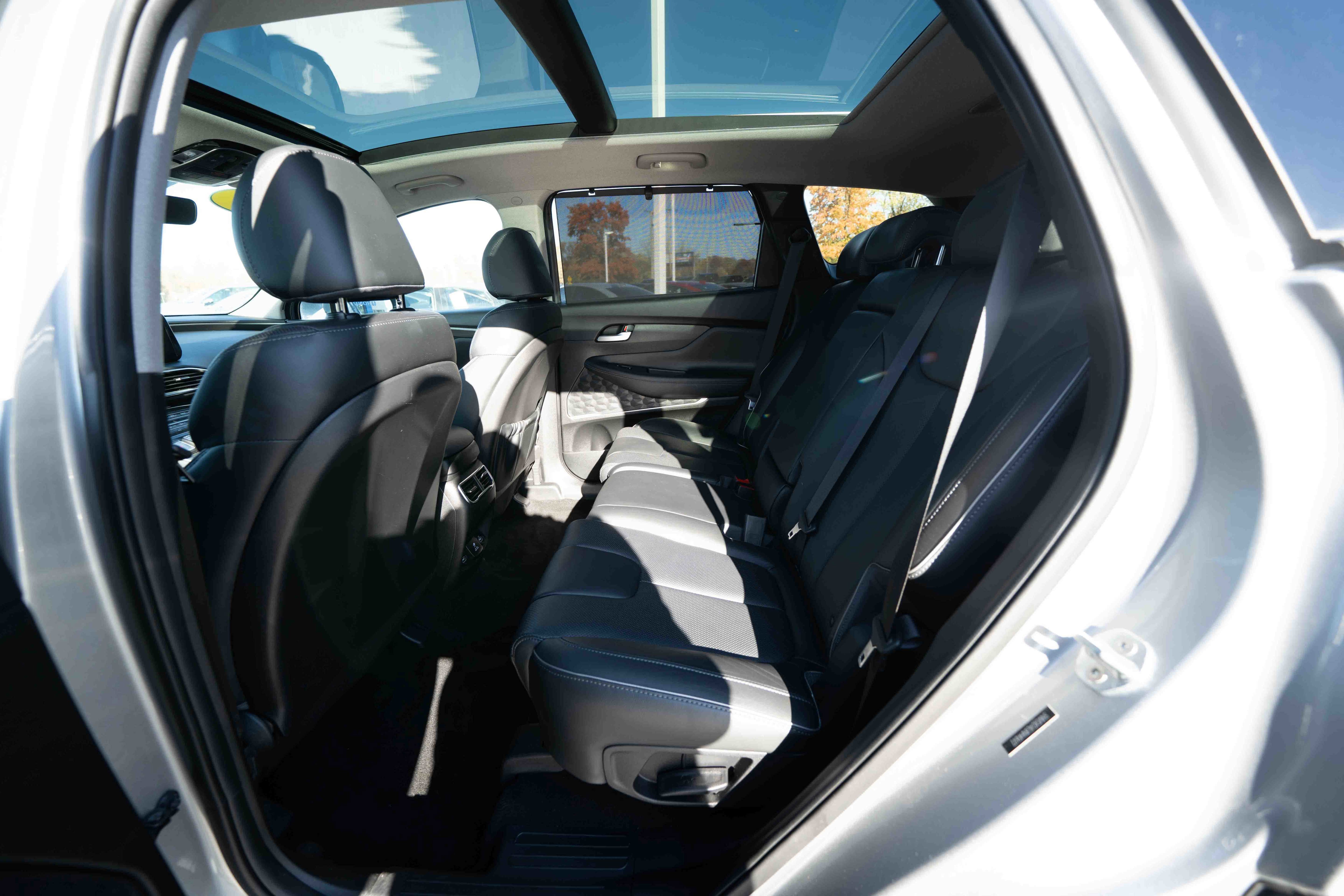 Used 2022 Hyundai Santa Fe Limited image 23