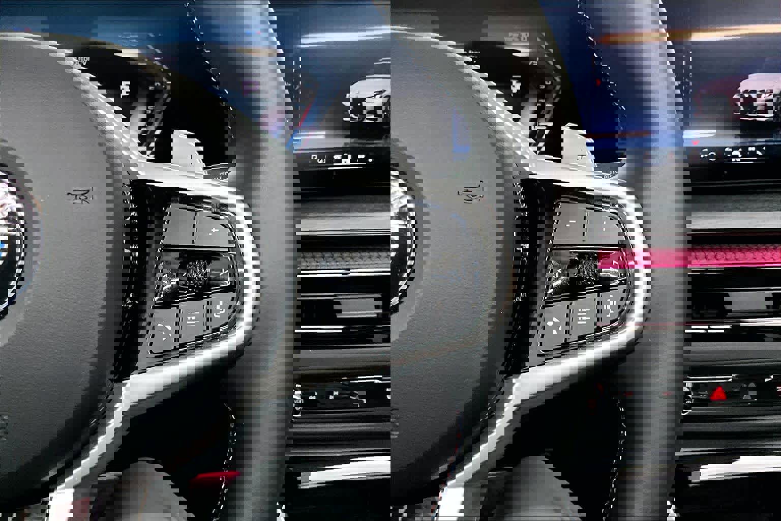 Certified 2025 BMW M440i Convertible w/ Premium Package image 22