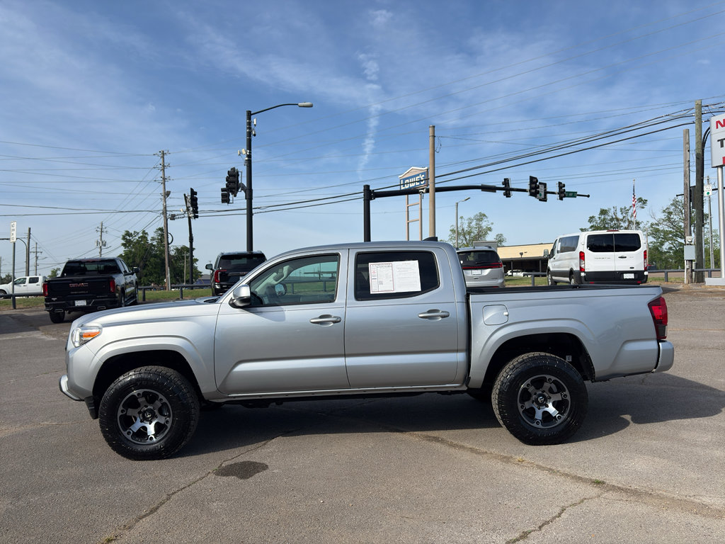 Used 2023 Toyota Tacoma SR image 4