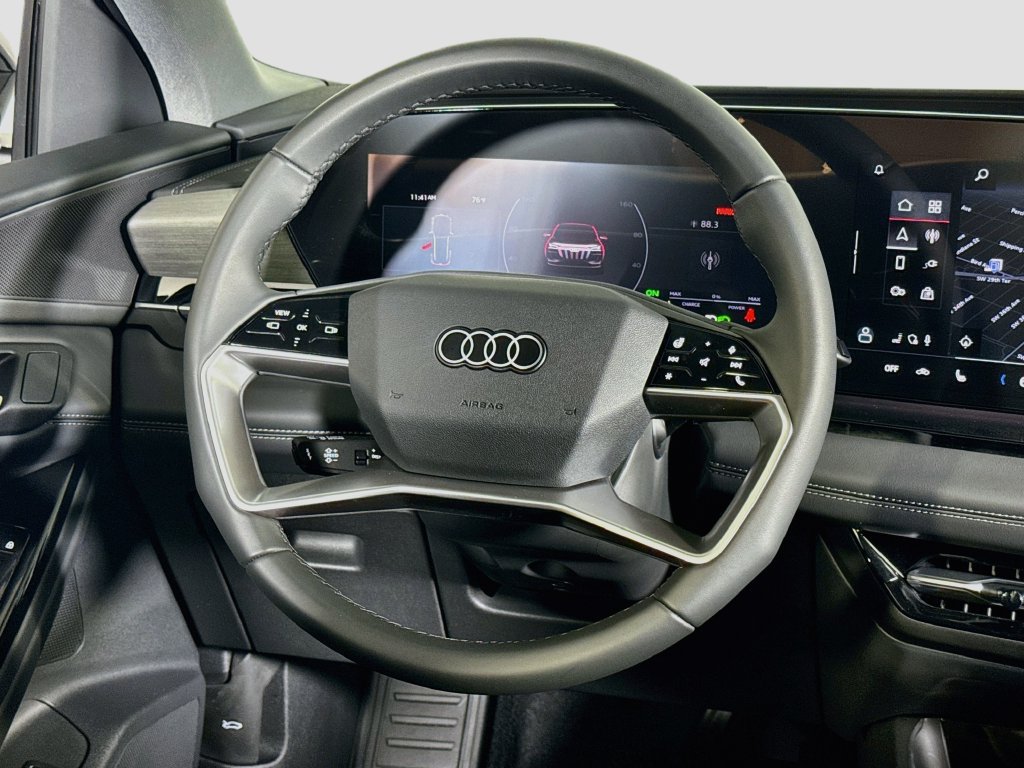Used 2025 Audi Q6 e-tron Premium AWD/4WD image 10
