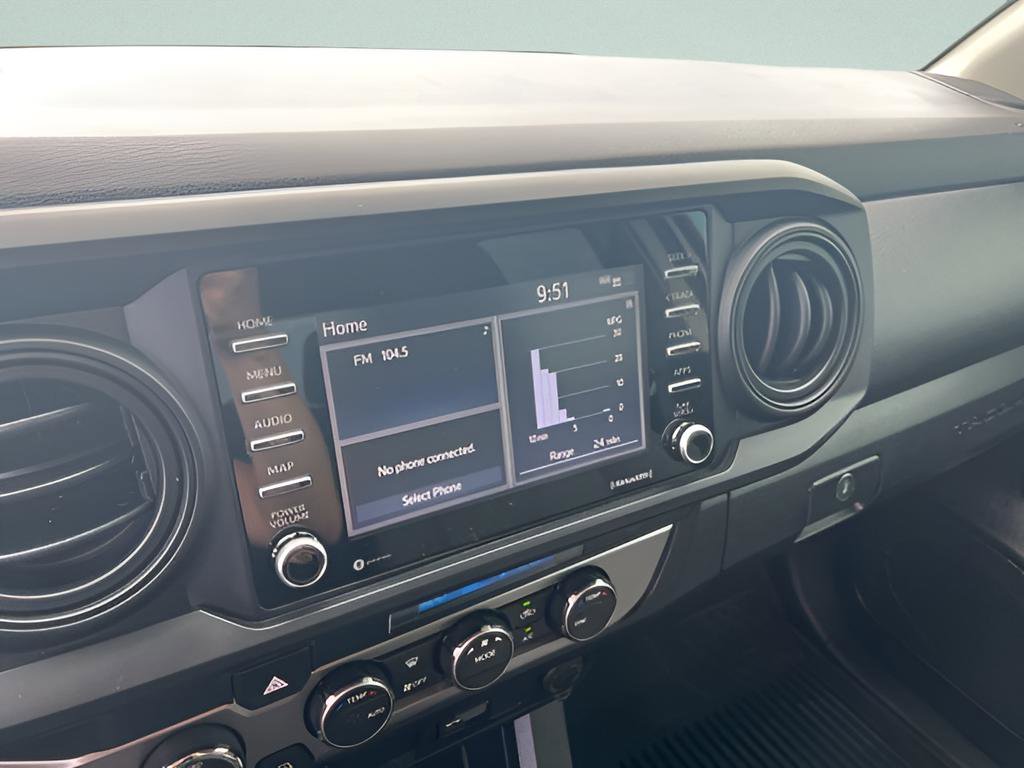 Used 2022 Toyota Tacoma SR image 13