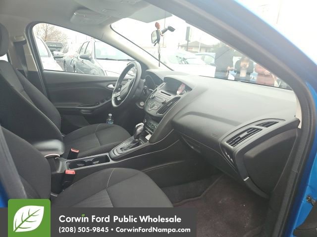 Used 2016 Ford Focus SE image 5