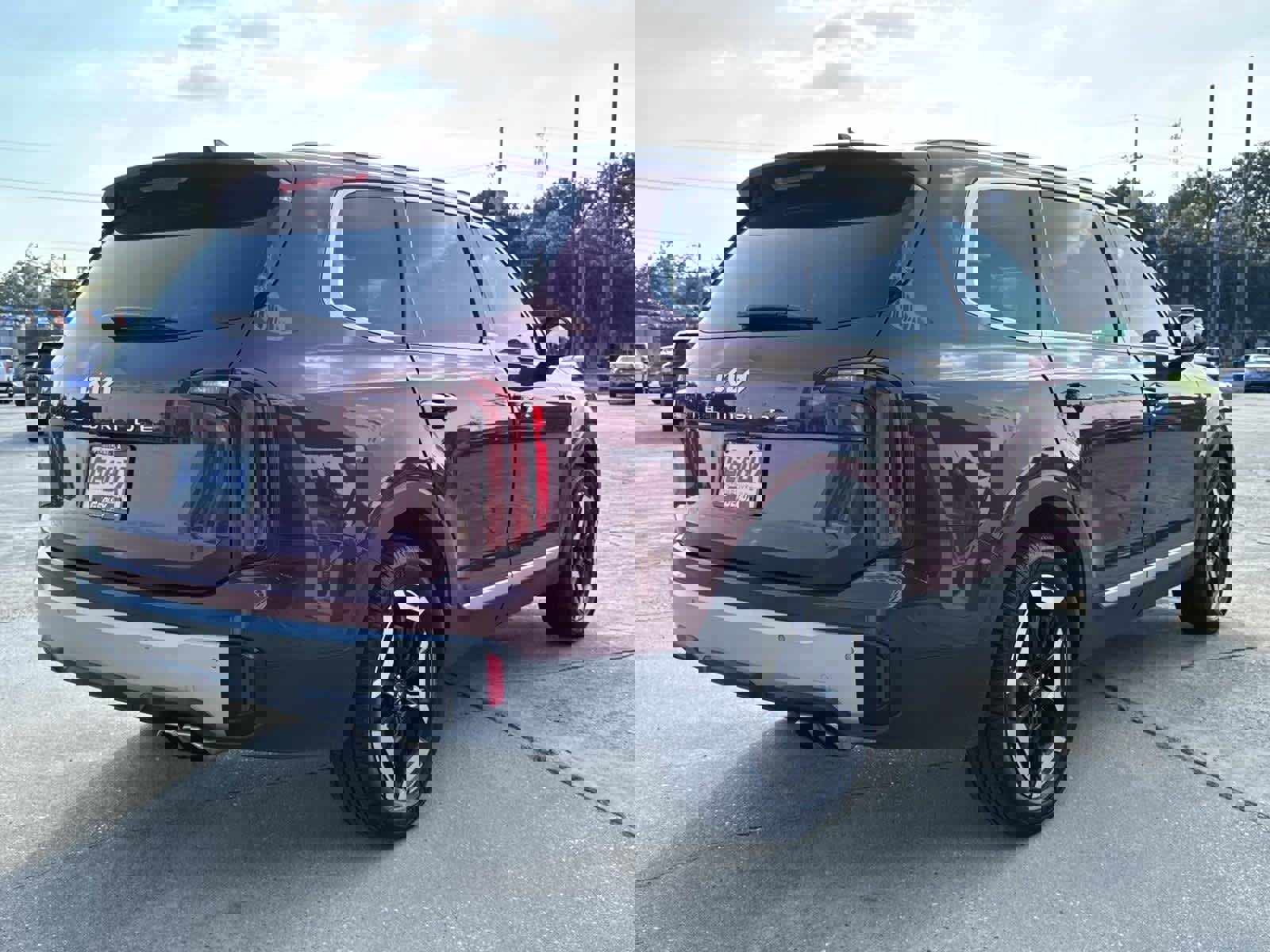 Used 2023 Kia Telluride S w/ S Sunroof Package image 12