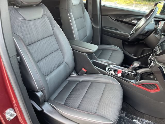 Used 2023 Chevrolet TrailBlazer RS w/ Convenience Package FWD image 17