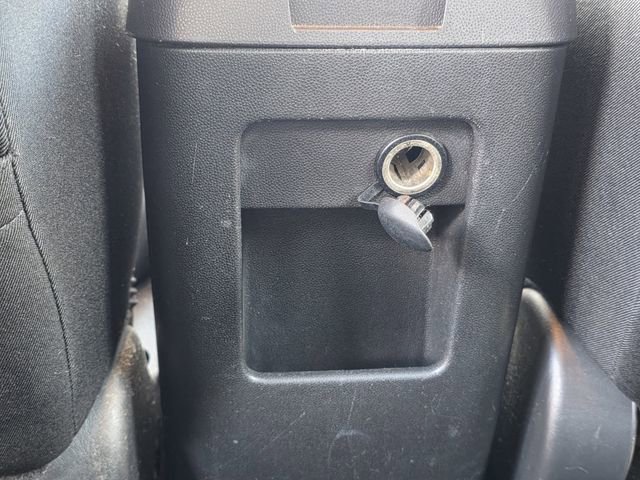 Used 2010 Ford Escape XLT image 12