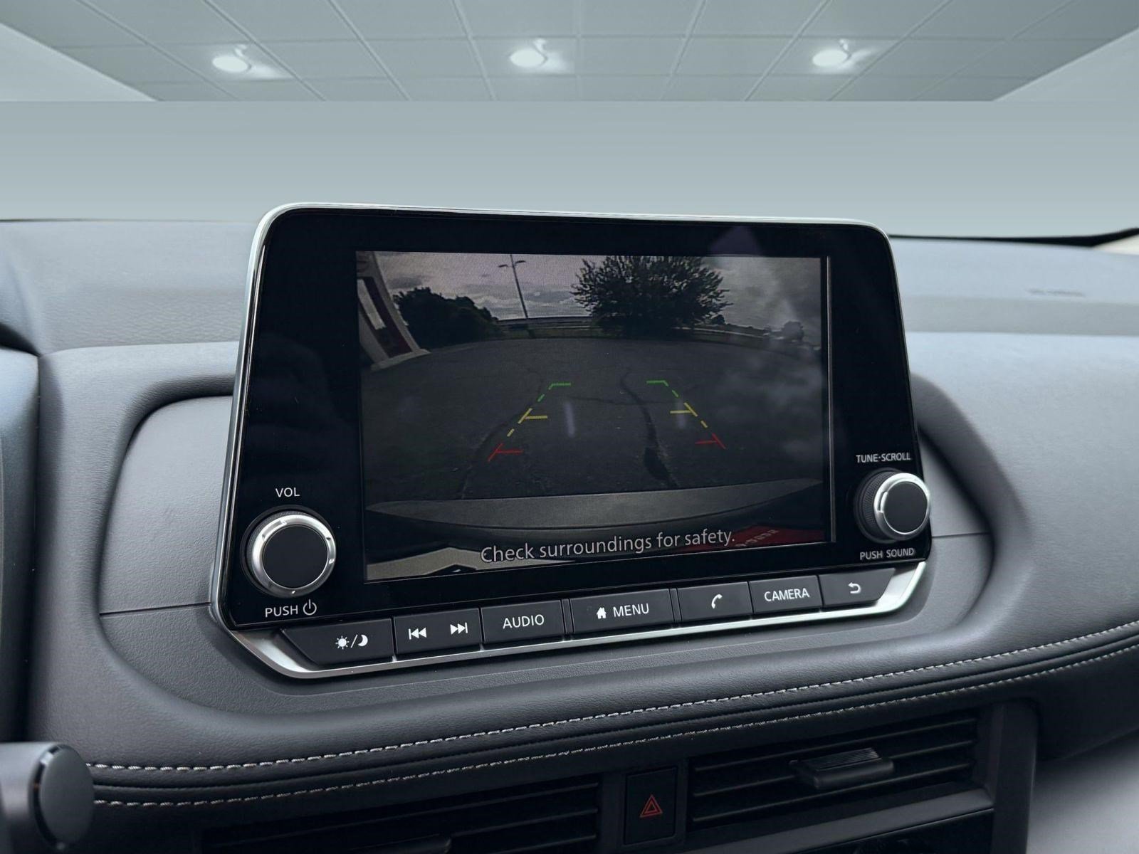 Certified 2026 Nissan Rogue S image 27