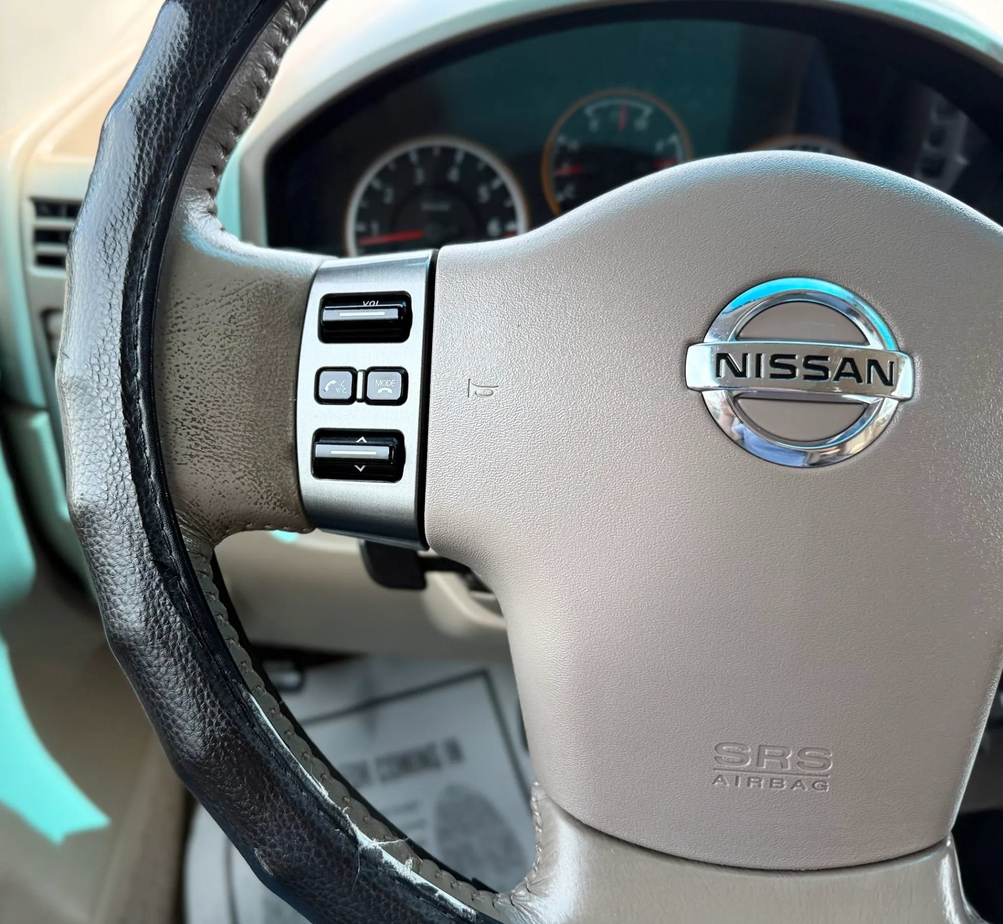 Used 2008 Nissan Titan SE AWD/4WD image 12