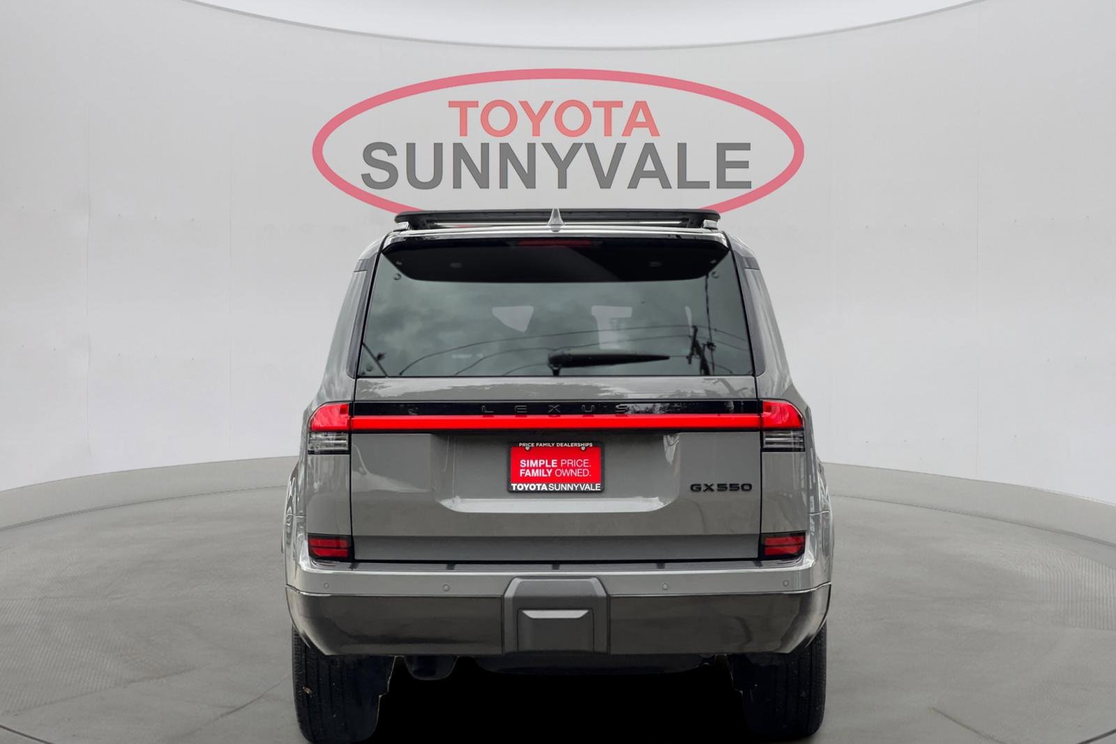 Used 2024 Lexus GX 550 image 8