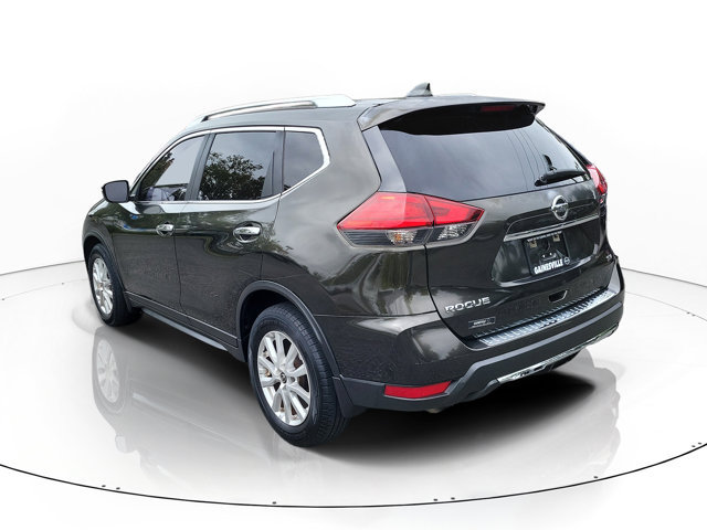 Used 2017 Nissan Rogue SV FWD image 3