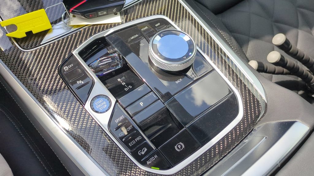 New 2026 BMW X5 M60i AWD/4WD image 21