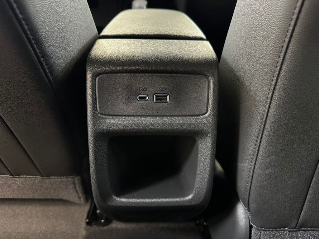 New 2026 Chevrolet Trax RS w/ Sunroof Package image 17