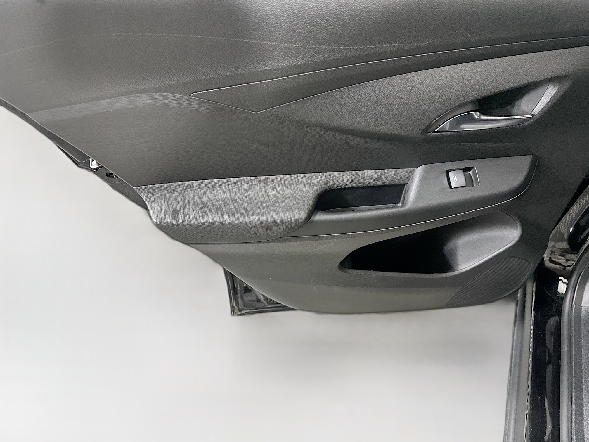 Used 2025 Buick Envista Preferred image 24