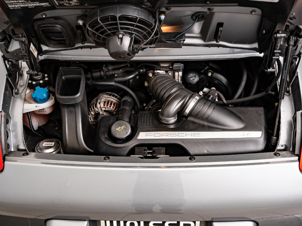 Used 2006 Porsche 911 Carrera RWD image 46