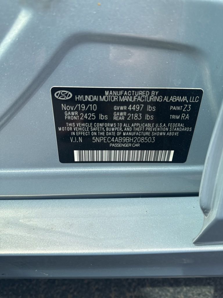 Used 2011 Hyundai Sonata Limited w/ Navigation Pkg 5 FWD image 3