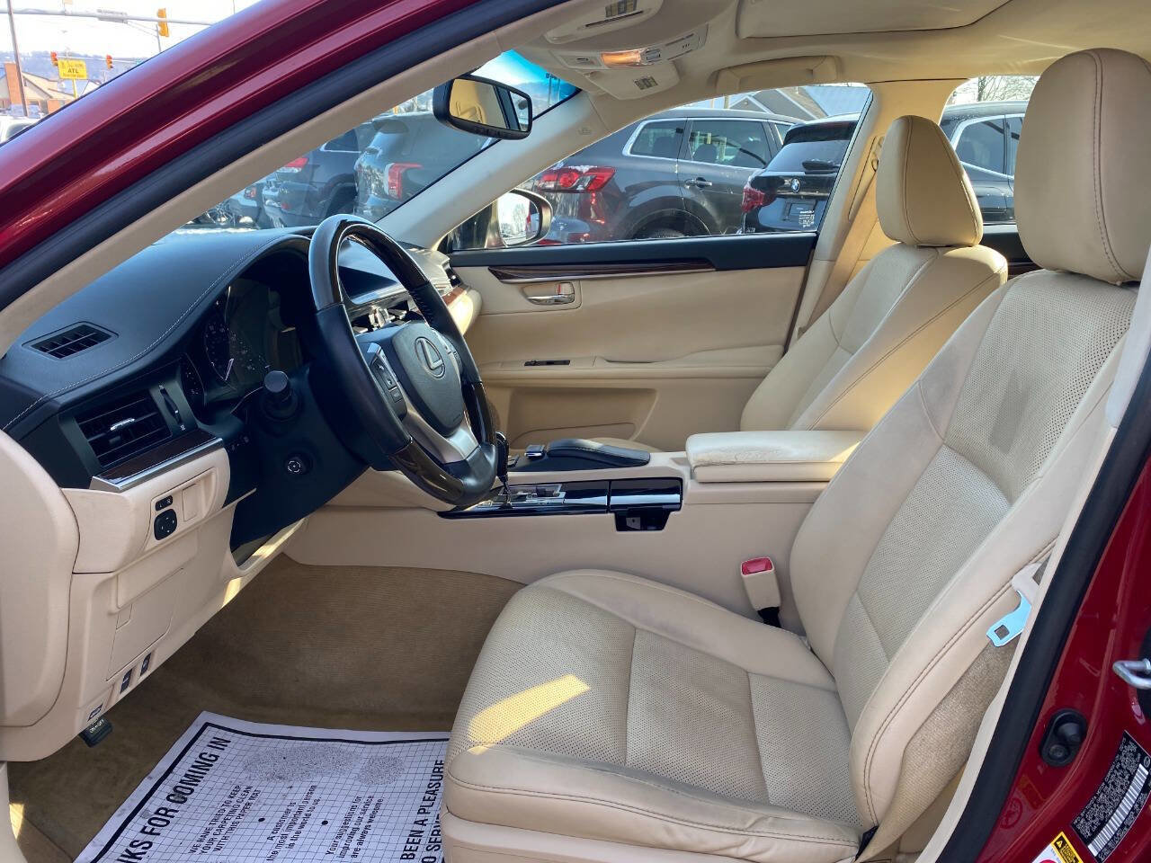 Used 2015 Lexus ES 350 image 9