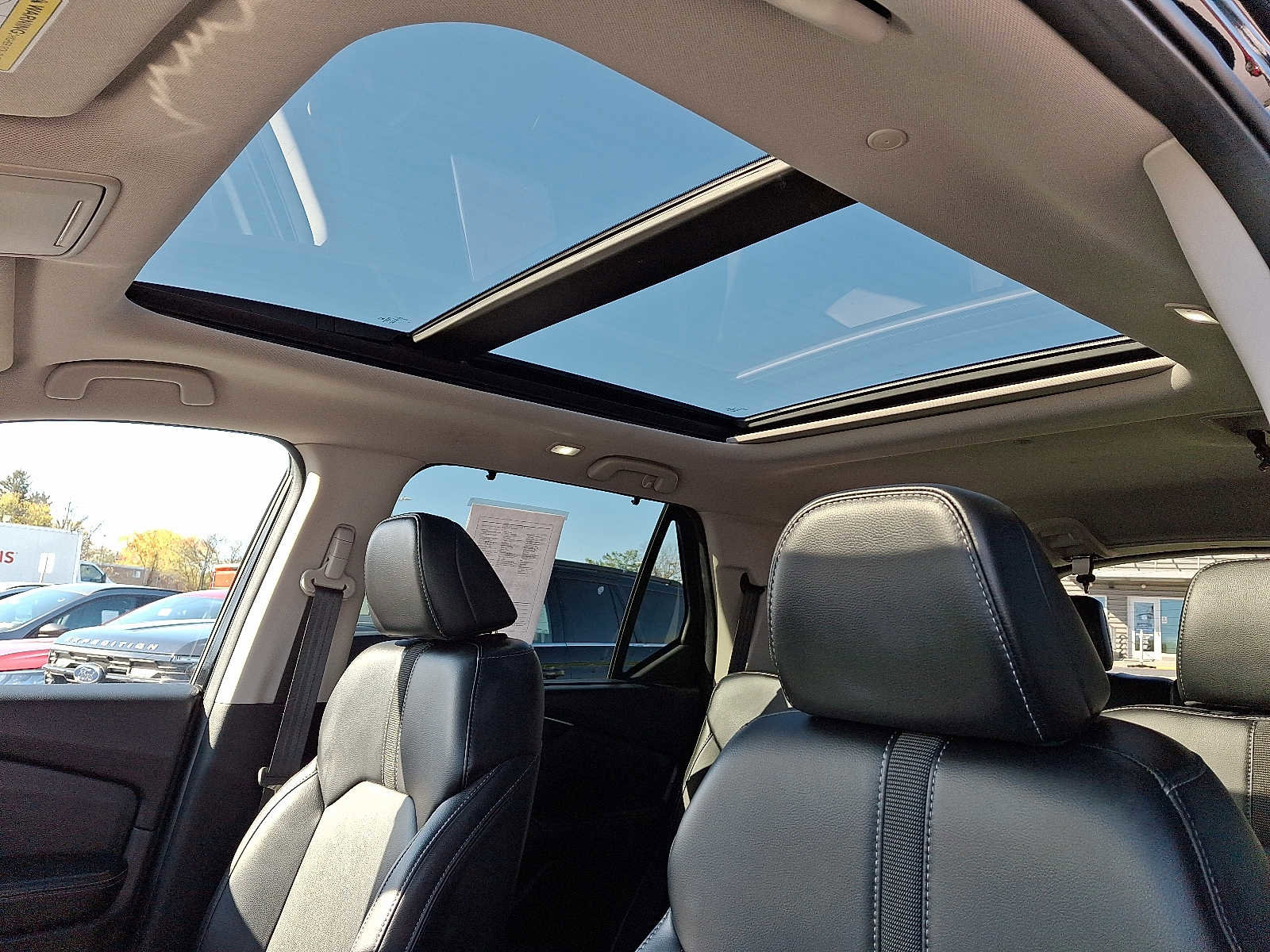 Used 2023 Honda Pilot Touring image 17