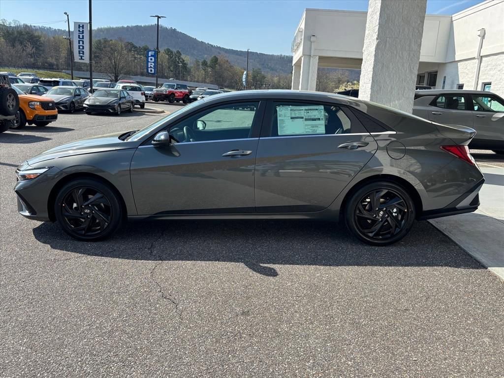 New 2026 Hyundai Elantra SEL Sport image 24
