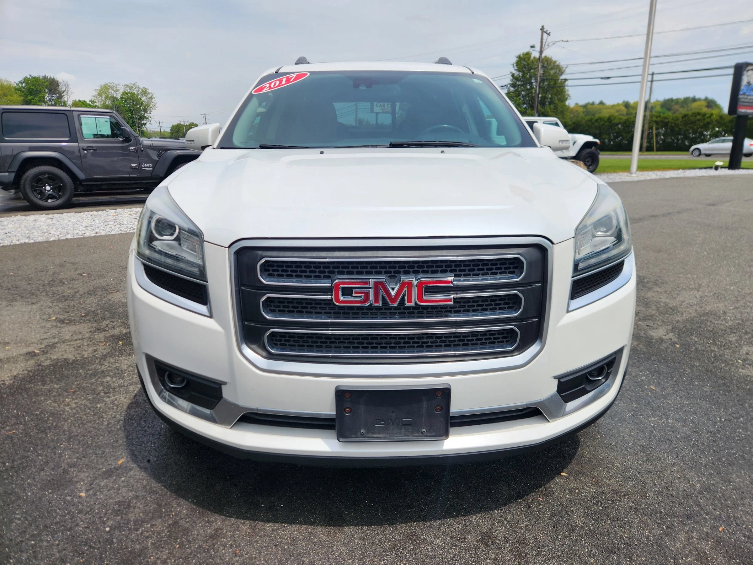 Used 2017 GMC Acadia Limited SLT AWD/4WD image 23