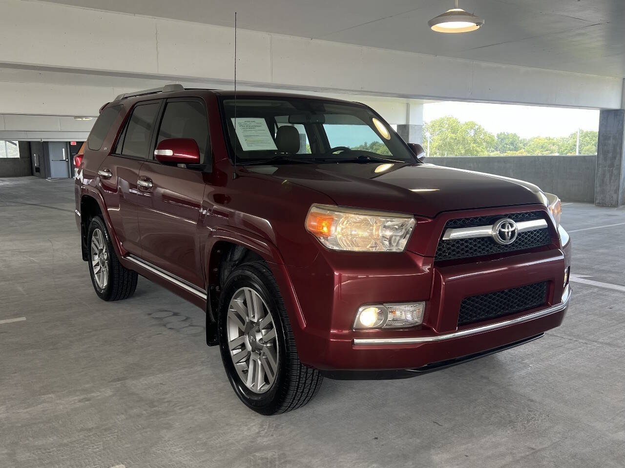 Used 2011 Toyota 4Runner SR5 w/ Premium Pkg w/Leather AWD/4WD image 11