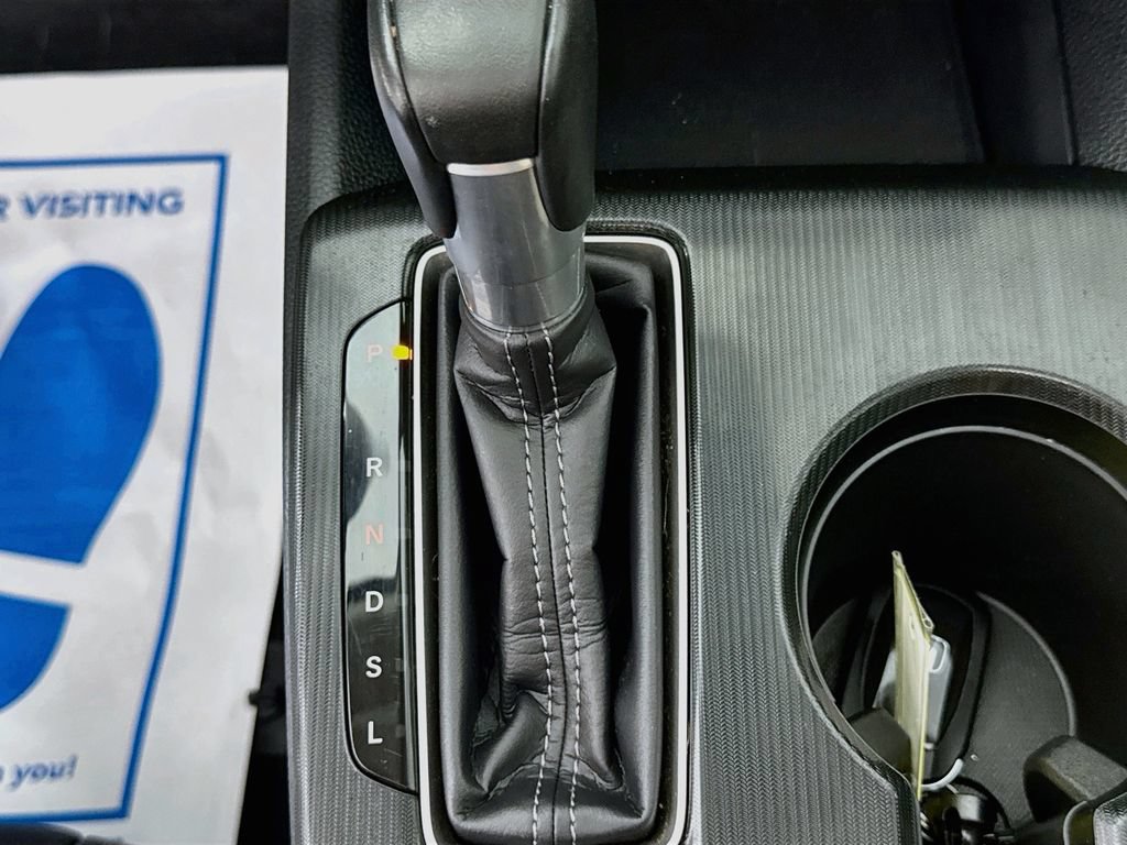 Used 2024 Honda Civic EX-L image 18