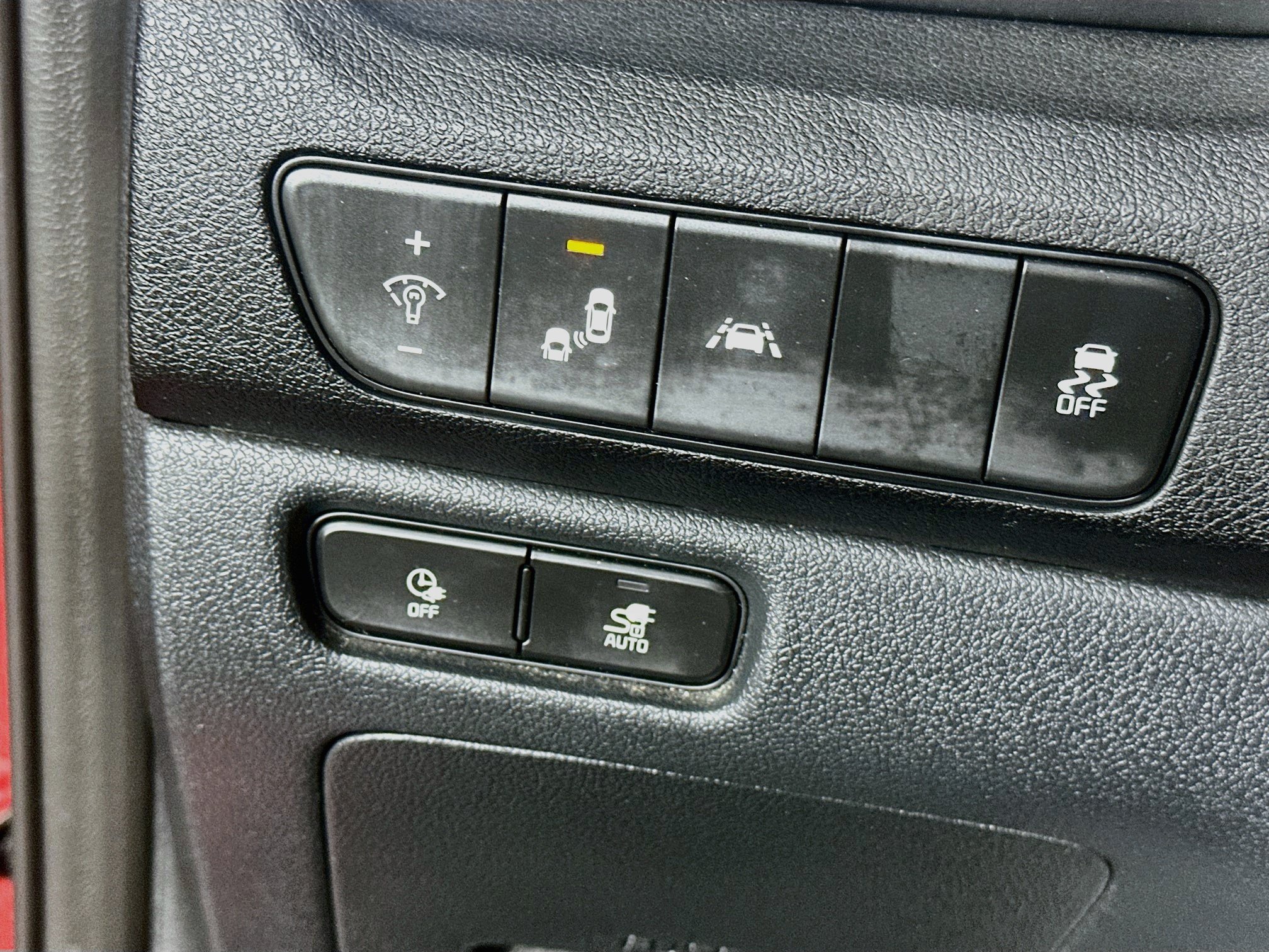 Used 2022 Kia Niro EX FWD image 17