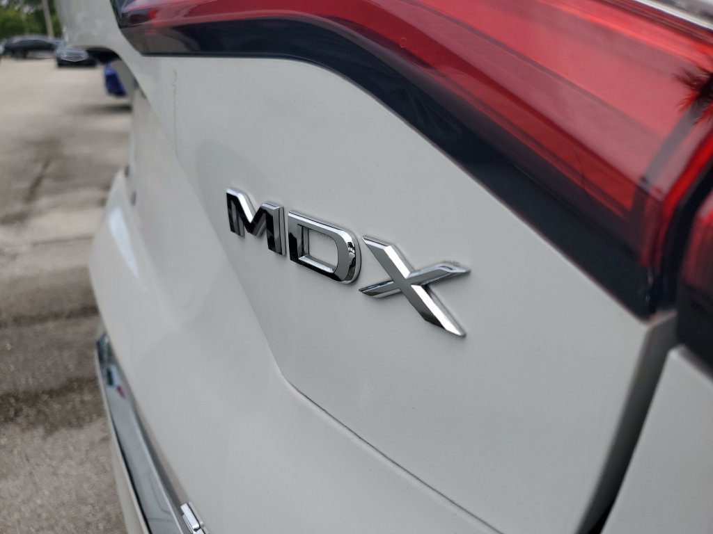 Used 2024 Acura MDX w/ Technology Package AWD/4WD image 8