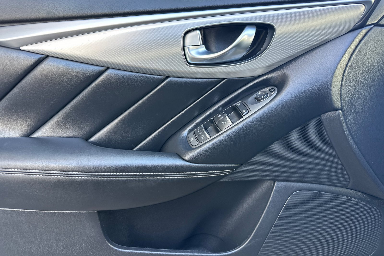 Used 2020 INFINITI Q50 Luxe image 11