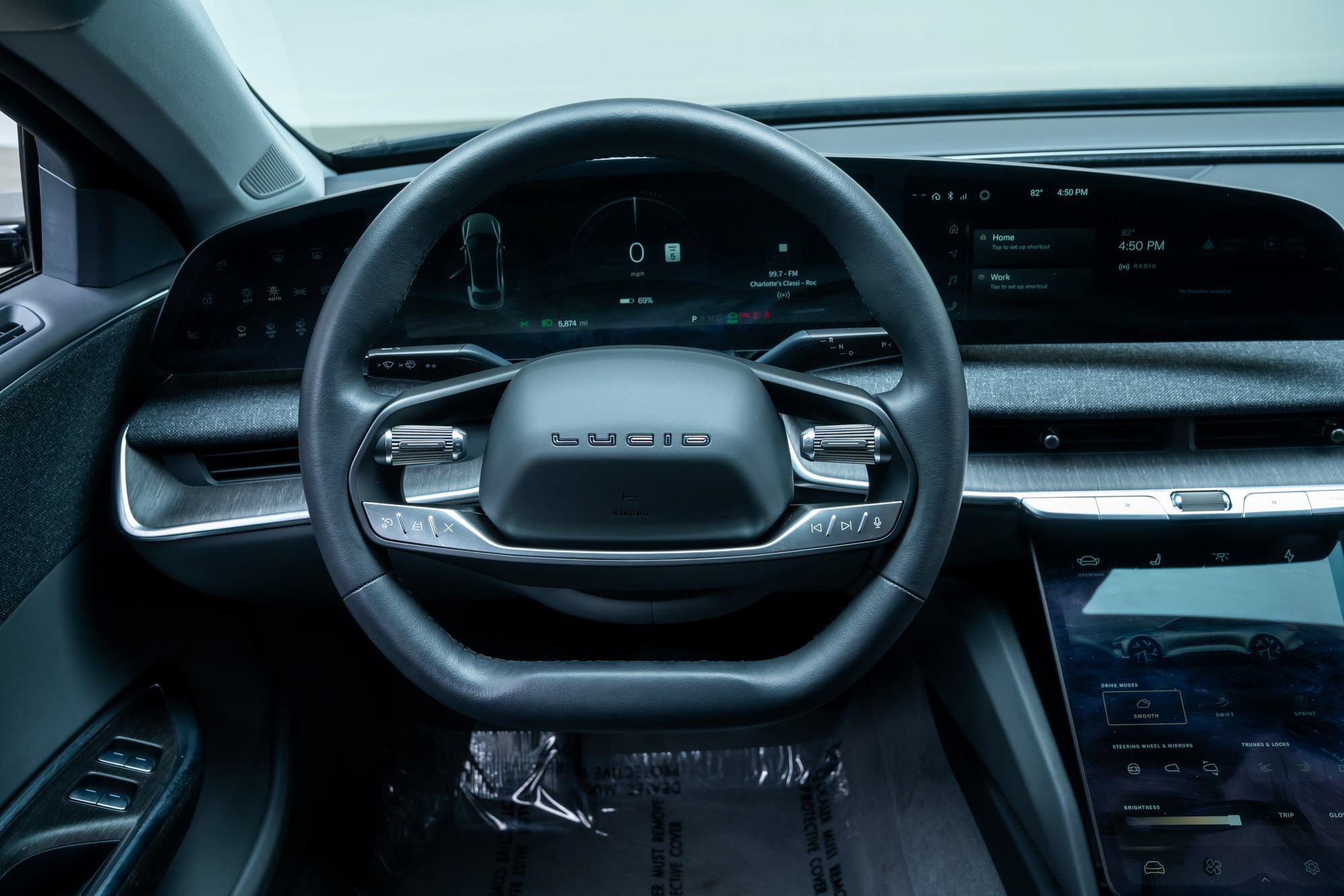 Used 2025 Lucid Air Touring AWD/4WD image 12