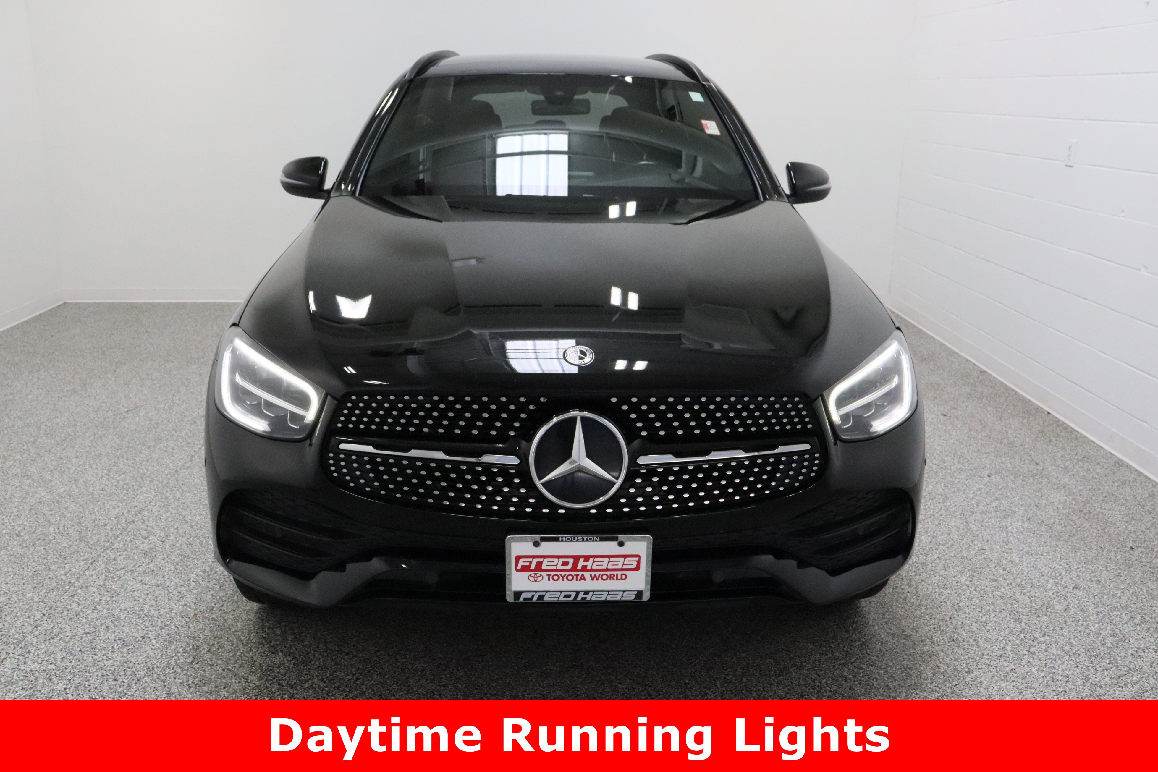 Used 2021 Mercedes-Benz GLC 300 image 3