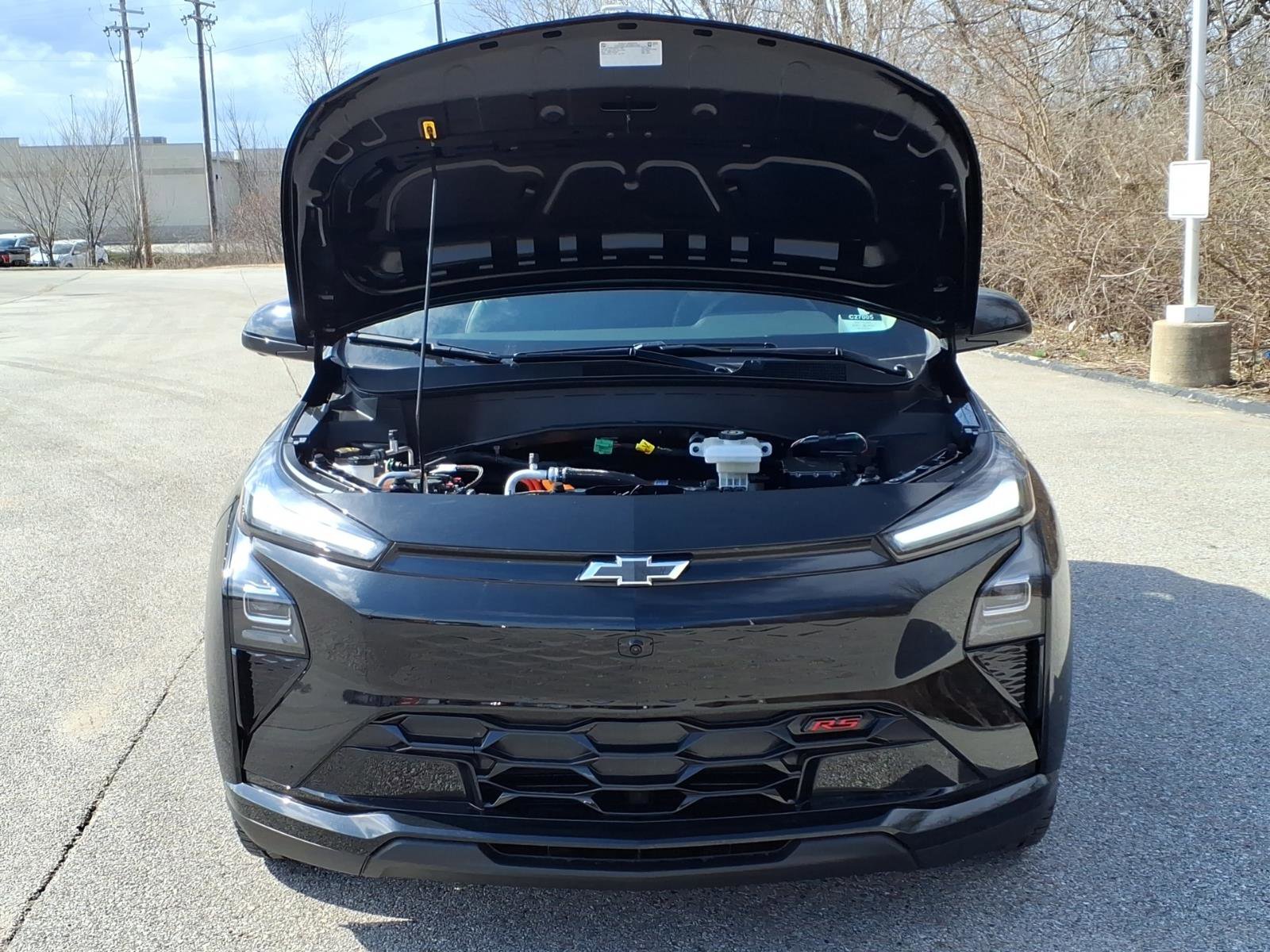 New 2027 Chevrolet Bolt RS w/ Technology Package FWD image 24