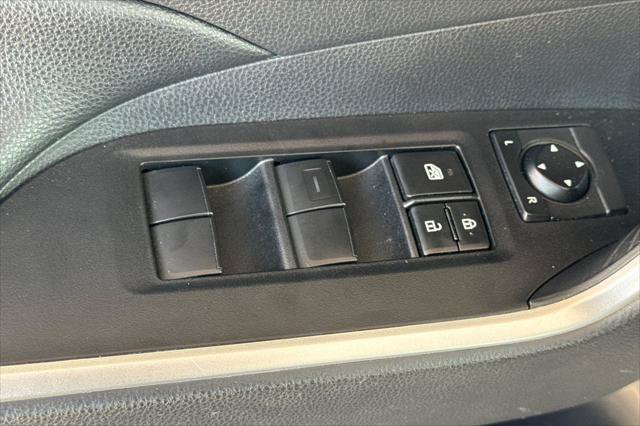 Certified 2019 Toyota RAV4 XLE w/ Convenience Package AWD/4WD image 13