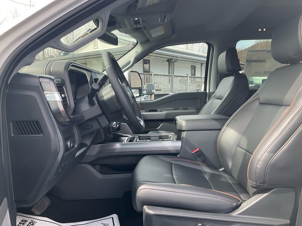 New 2026 Ford F250 Lariat w/ Chrome Package image 15